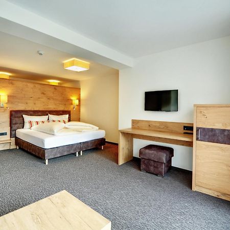 Tschuggmall Appartements Фис Номер фото