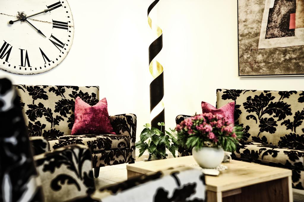 Tschuggmall Appartements Фис Экстерьер фото