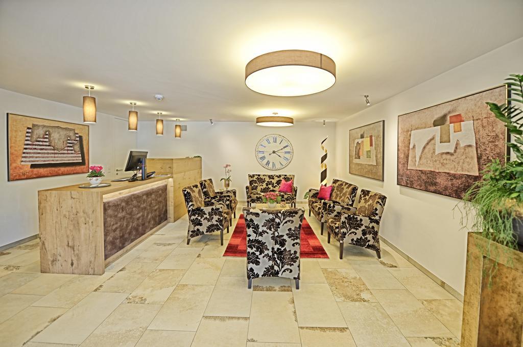 Tschuggmall Appartements Фис Экстерьер фото