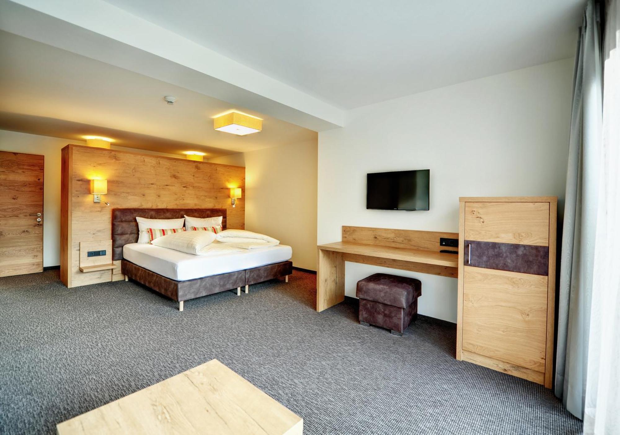 Tschuggmall Appartements Фис Номер фото