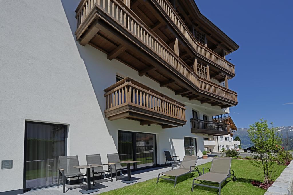 Tschuggmall Appartements Фис Экстерьер фото