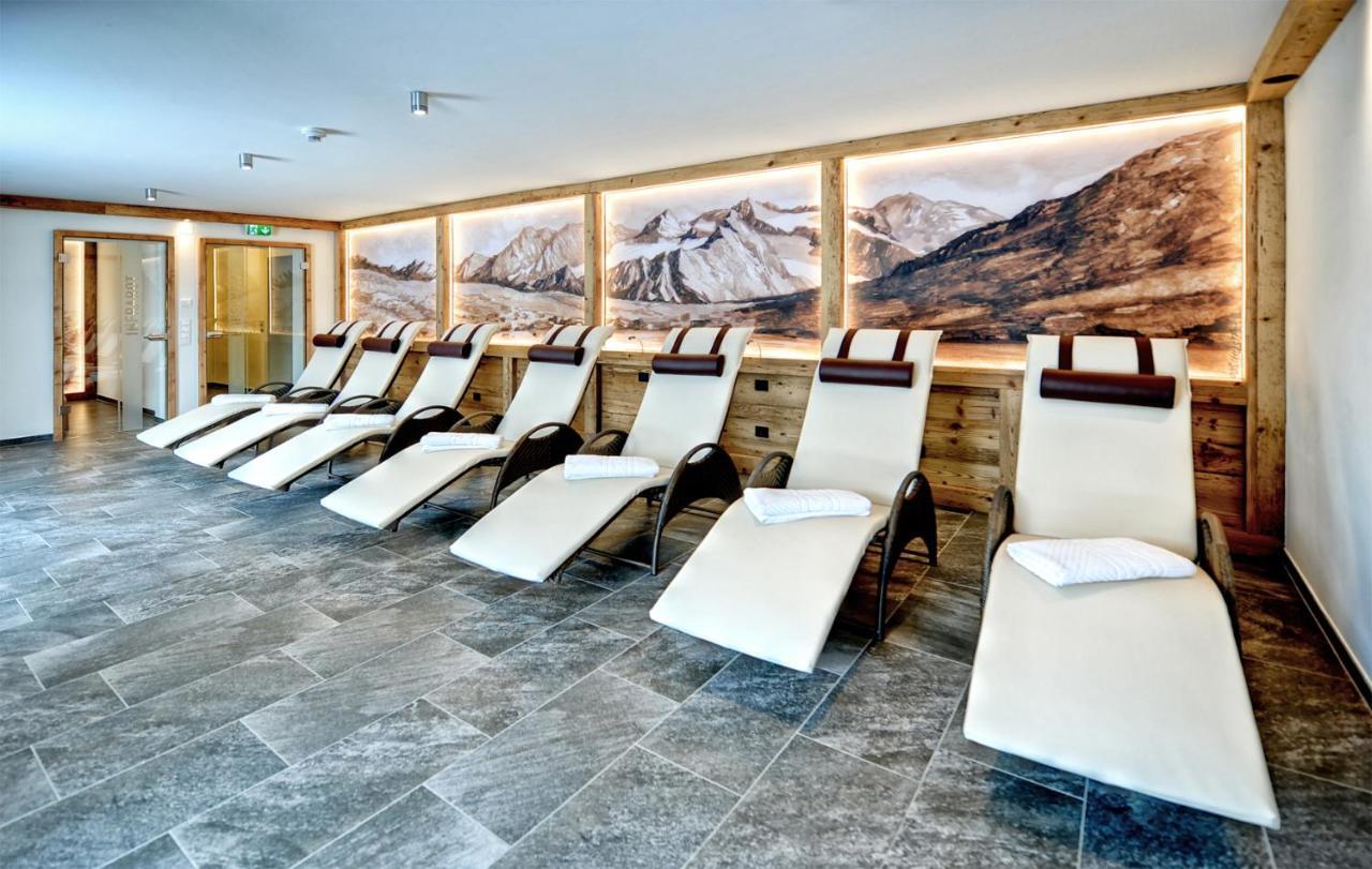 Tschuggmall Appartements Фис Экстерьер фото